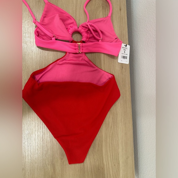 NWT Women's Beach Riot Kristen red and pink cut out one piece size small - Picture 13 of 13